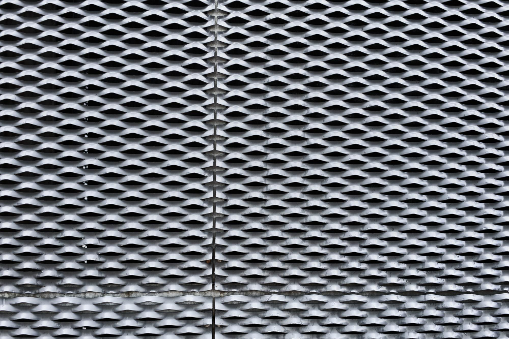 Expanded Metal vs Sheet Metal: What's the Difference?